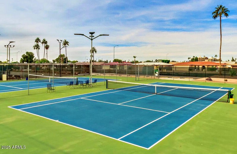 Tennis
