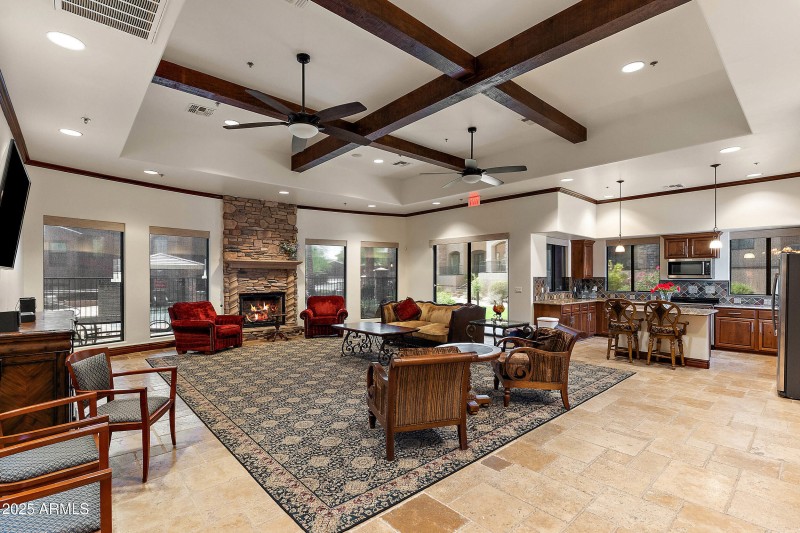 CLUBHOUSE