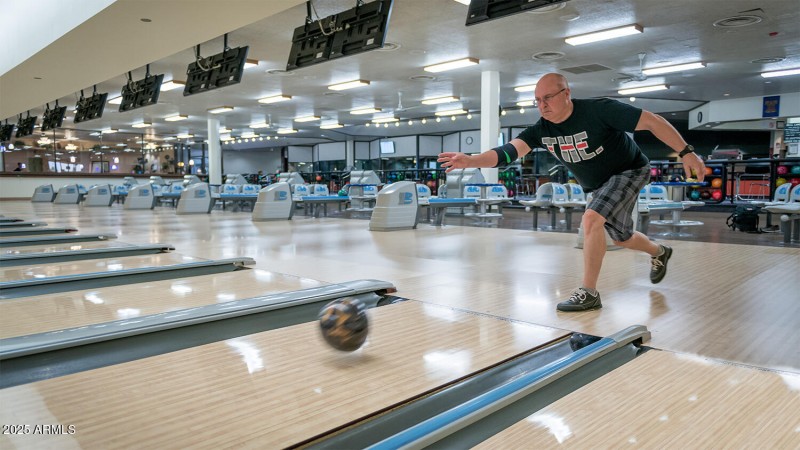 Bowling