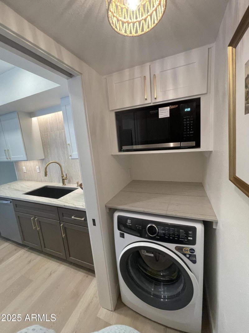 10 Laundry-Butler Pantry