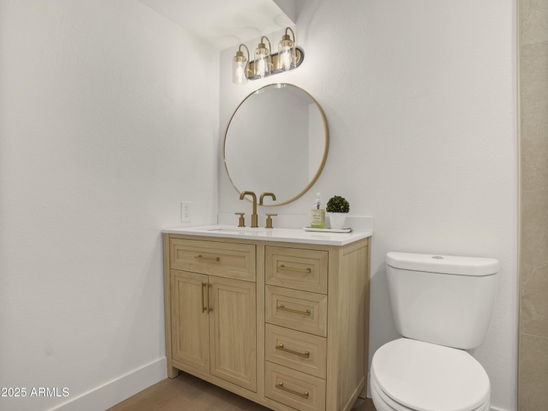 19 Primary Suite Bath