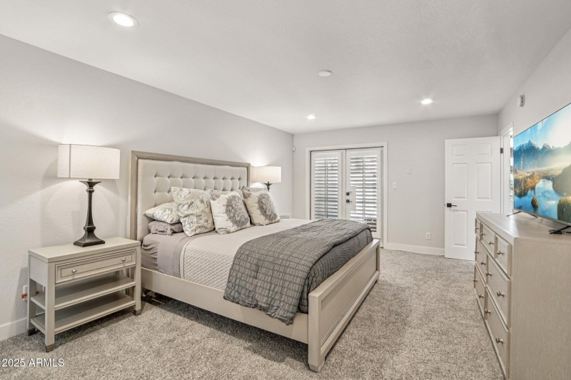 With Access to the back yard patio