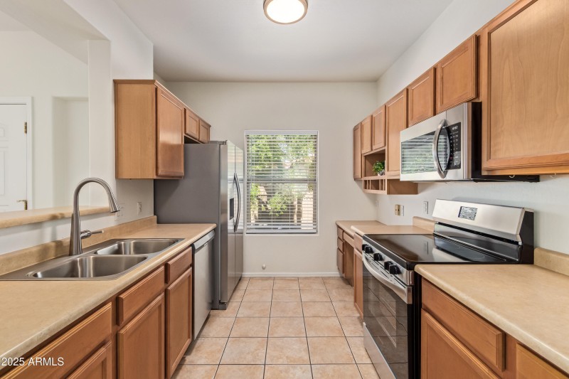 Spacious Kitchen