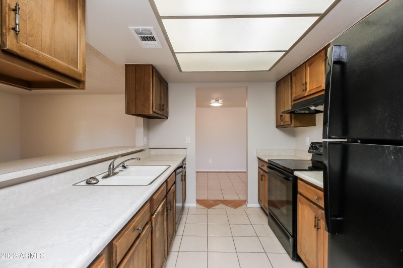 020-photo-kitchen-13143698