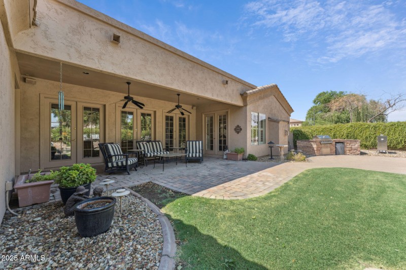 042-rear-patio