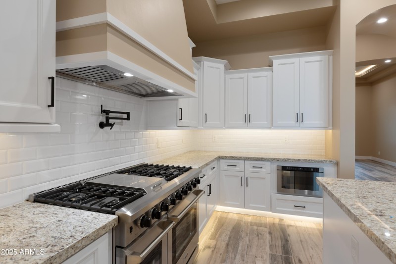 Custom Range Hood