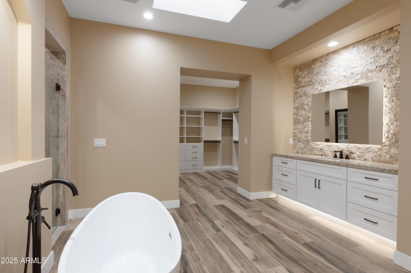 Soaking Tub