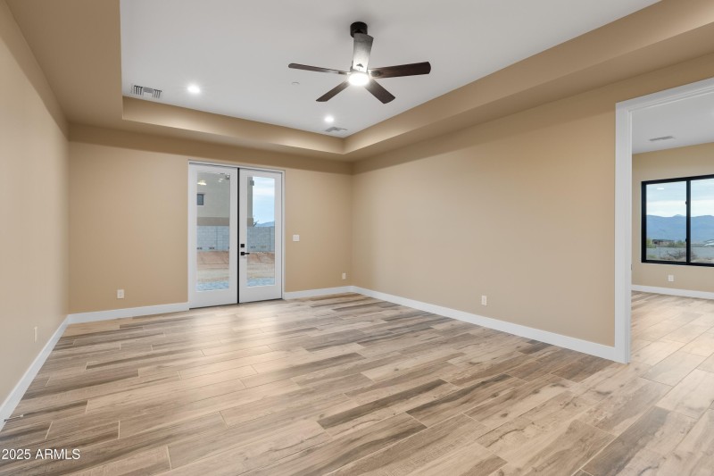 Flex Room