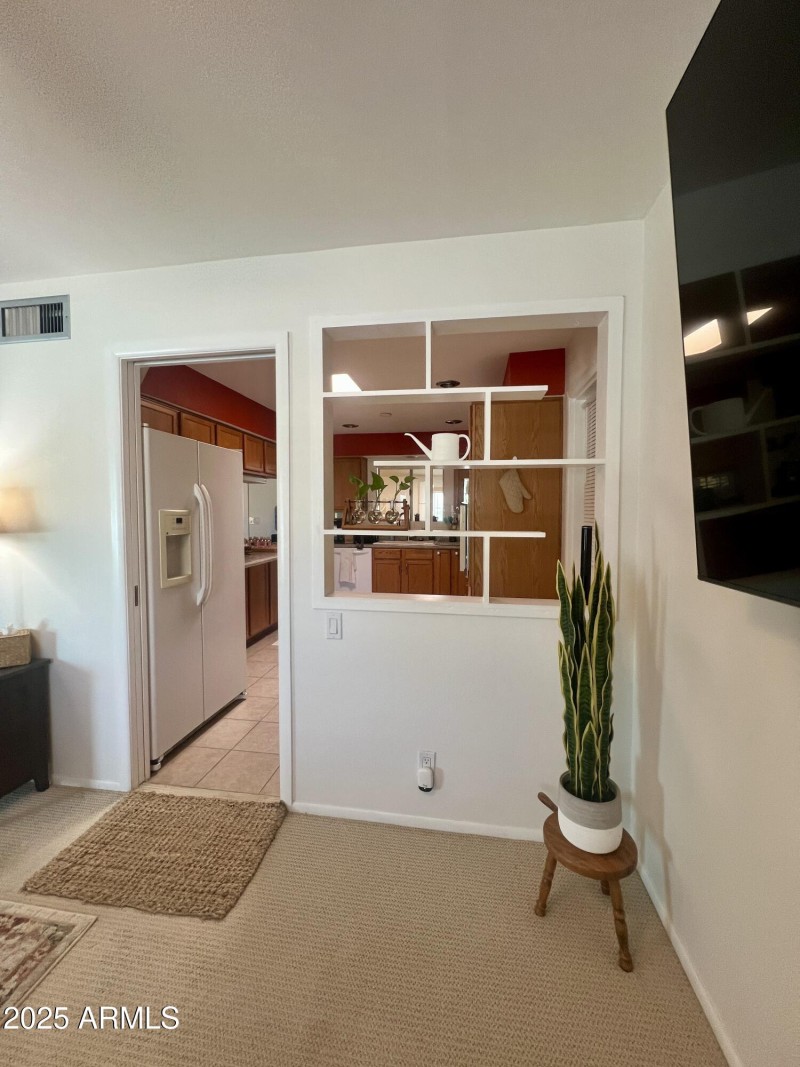 Kitchen entry