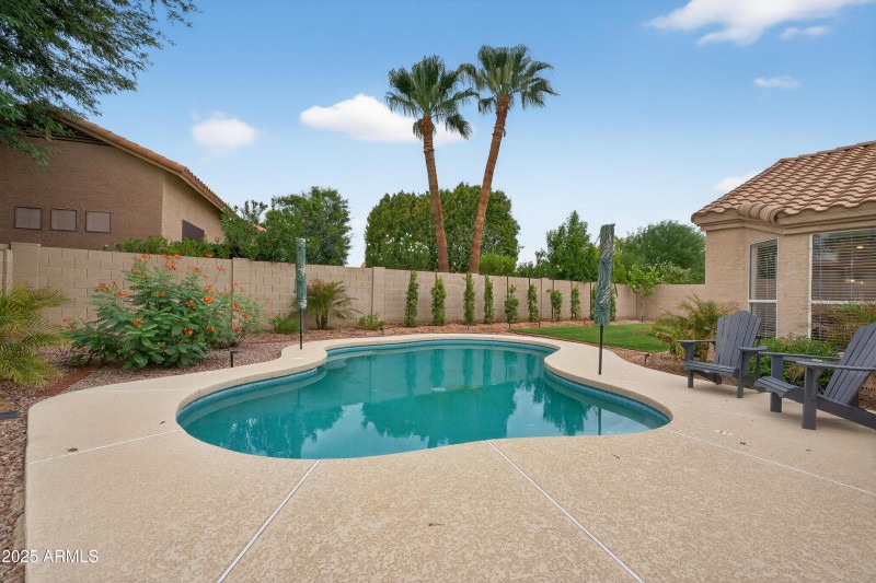Pool2