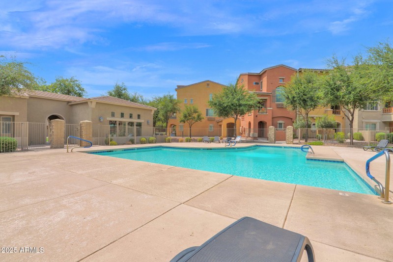 3-web-or-mls-P1281333