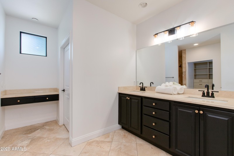 Primary Bath1