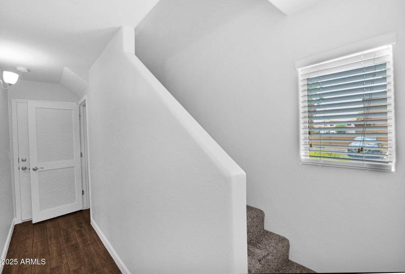 25-web-or-mls-P1281364