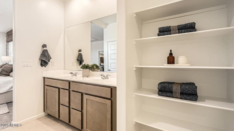 Owners Bath