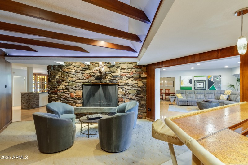 345 W Gardenia-28