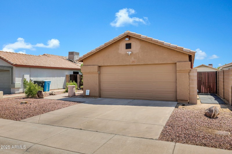 3241 W Abraham Ln-2