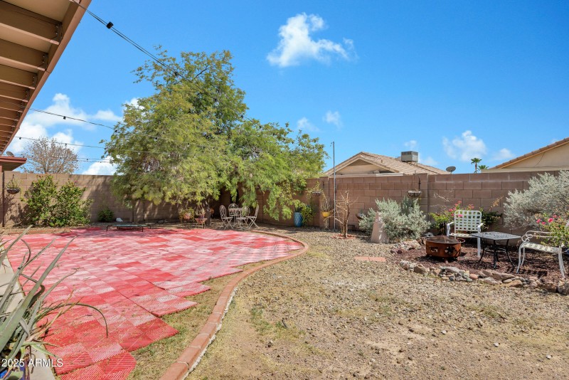 3241 W Abraham Ln-31