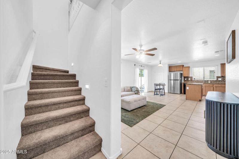 9030 S 58th Dr-7