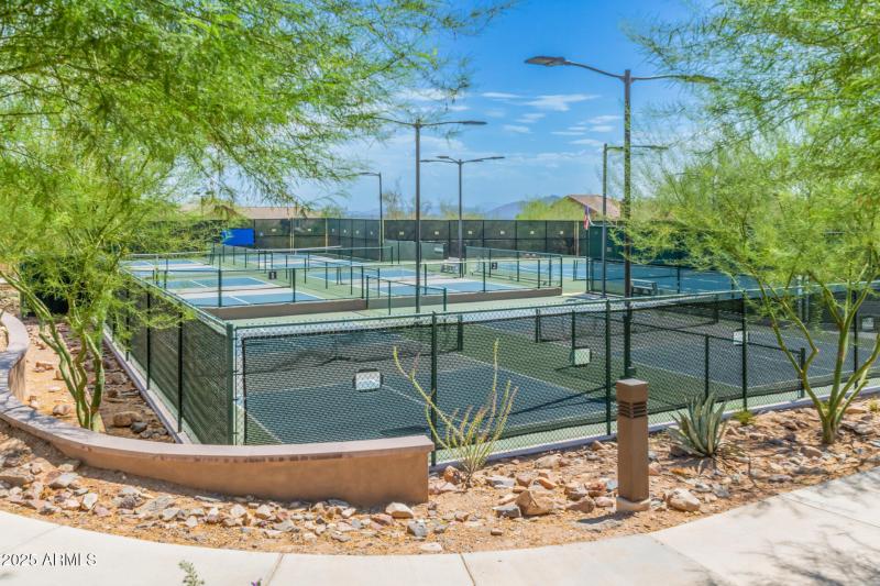 MMR Tennis and Pickleball