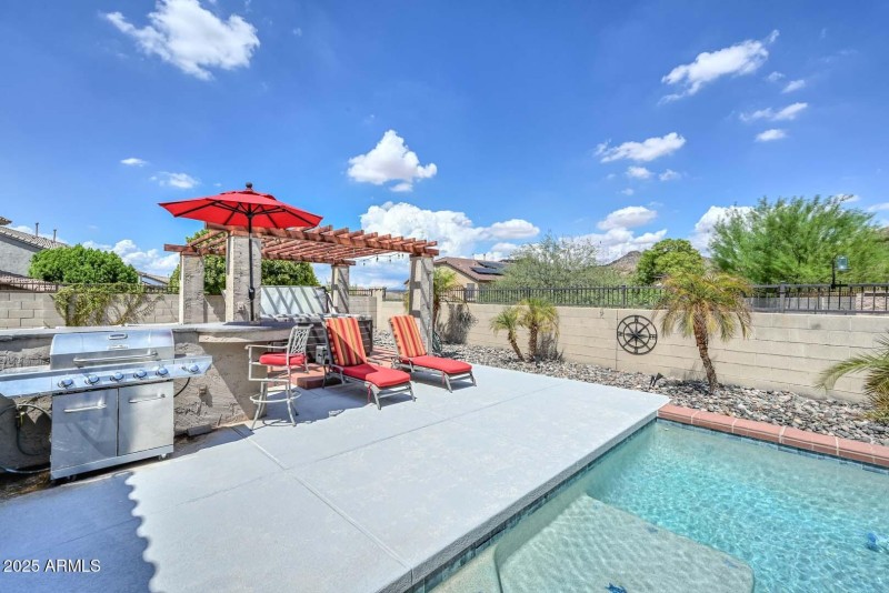 Backyard-Ramada