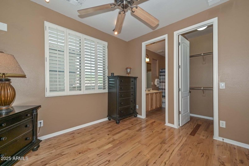 5th Bedroom-Bath