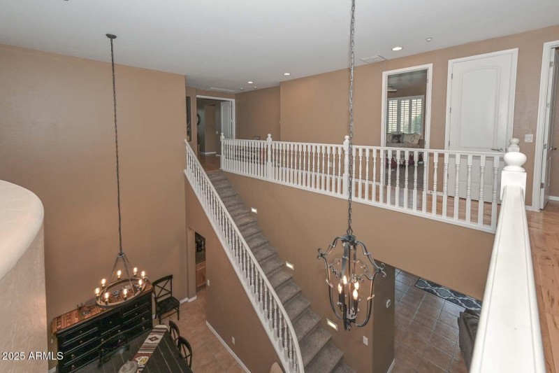 Staircase-Upper Landing (1)