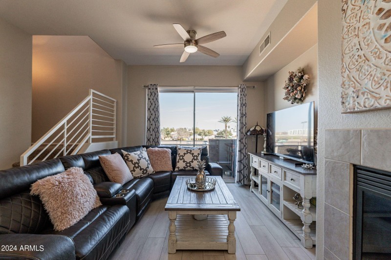 livingroom 3