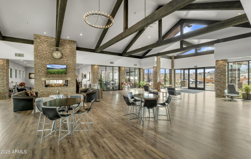 VR clubhouse