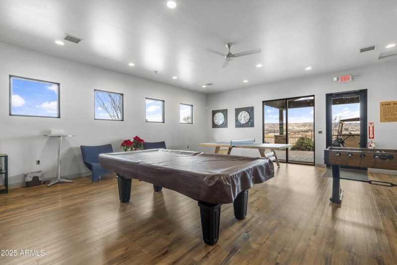 VR Game Room