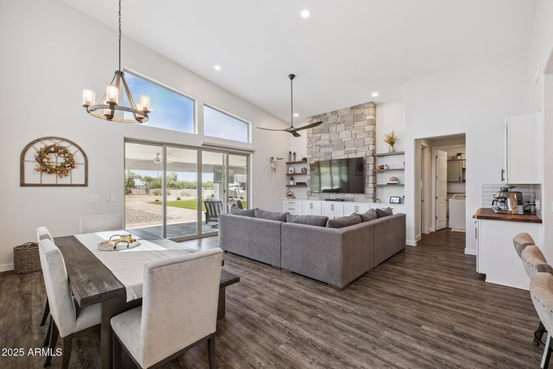 Dining/Living Room