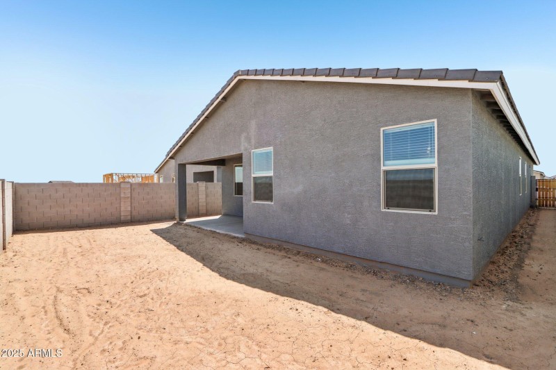43-web-or-mls-W Moeller Rd-S2208-043