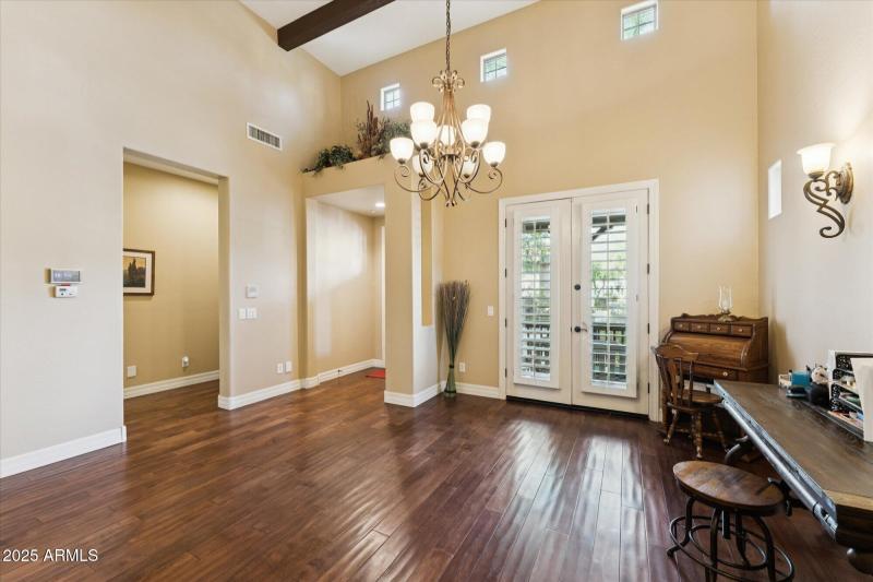Formal Dining or Parlor
