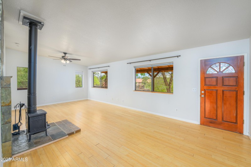 40 Cascade Drive-13