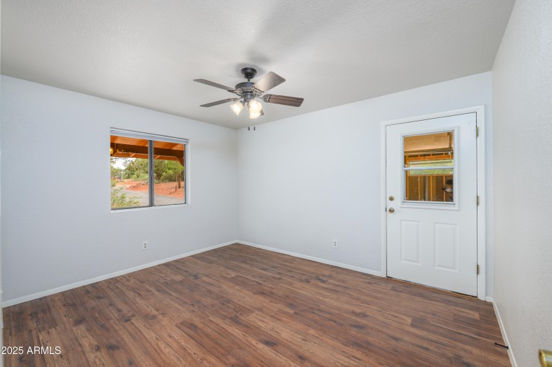 40 Cascade Drive-23
