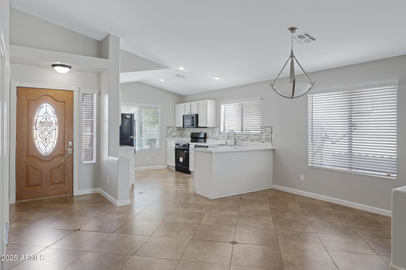 10429 W Windsor Blvd-9