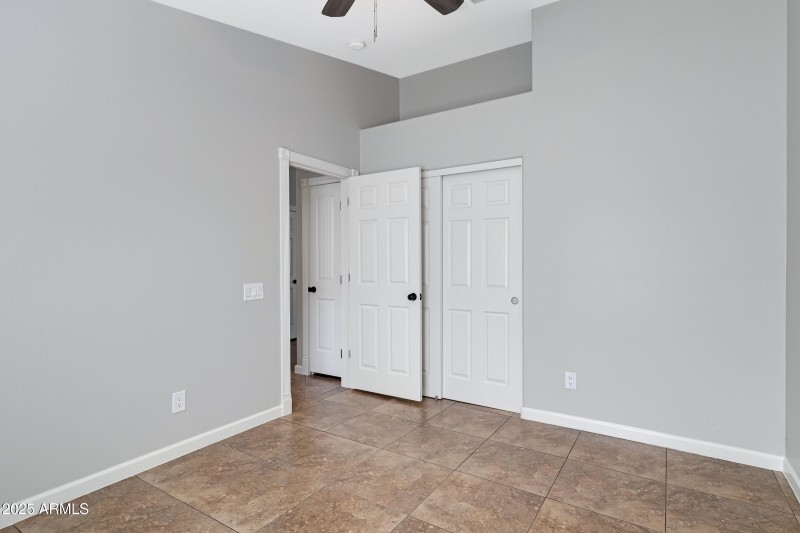 10429 W Windsor Blvd-20