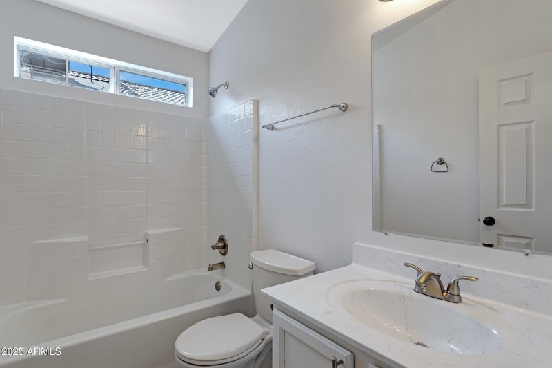 10429 W Windsor Blvd-21
