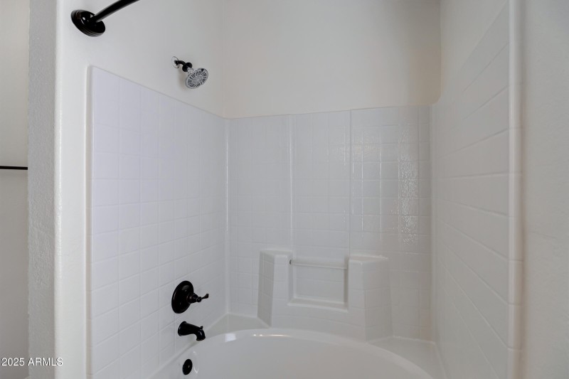 10429 W Windsor Blvd-25