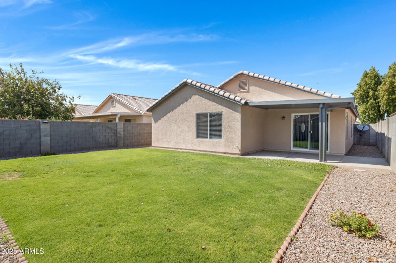 10429 W Windsor Blvd-30