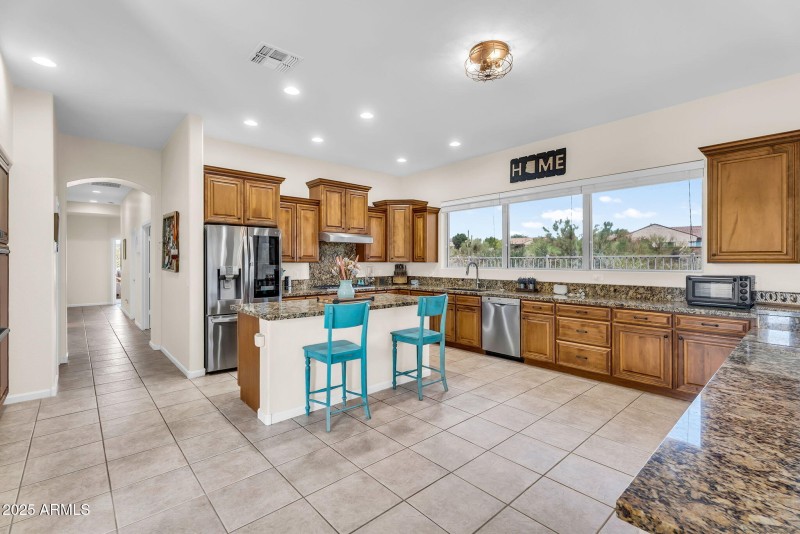 21-web-or-mls-5544 E Dusty Wren Dr 19