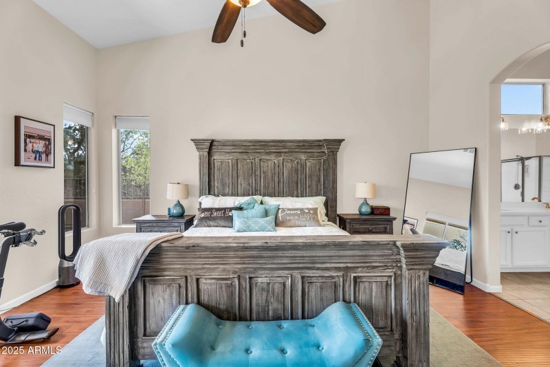 35-web-or-mls-5544 E Dusty Wren Dr 33