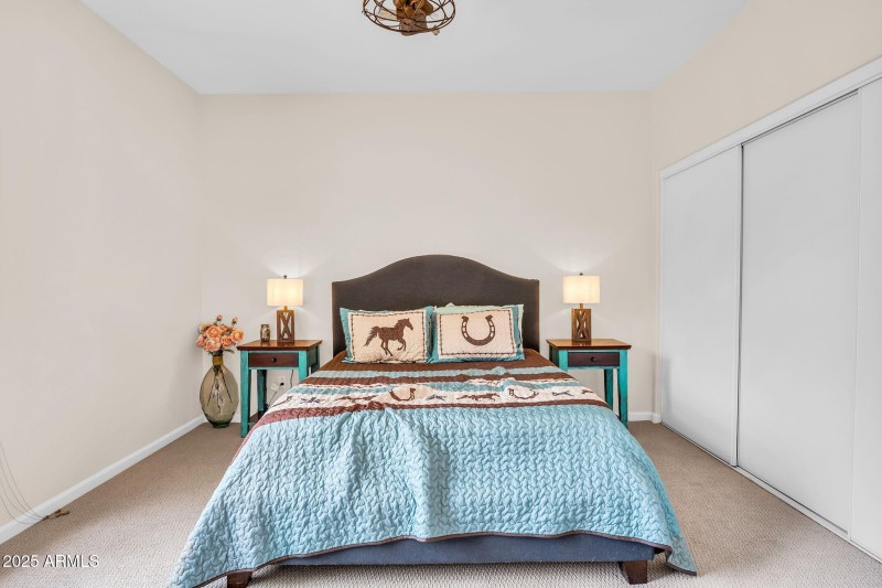 47-web-or-mls-5544 E Dusty Wren Dr 48