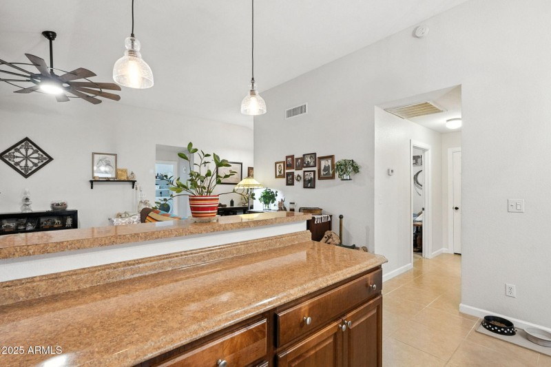 Breakfast Bar