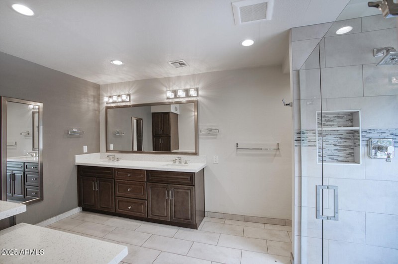 Owner's Bath