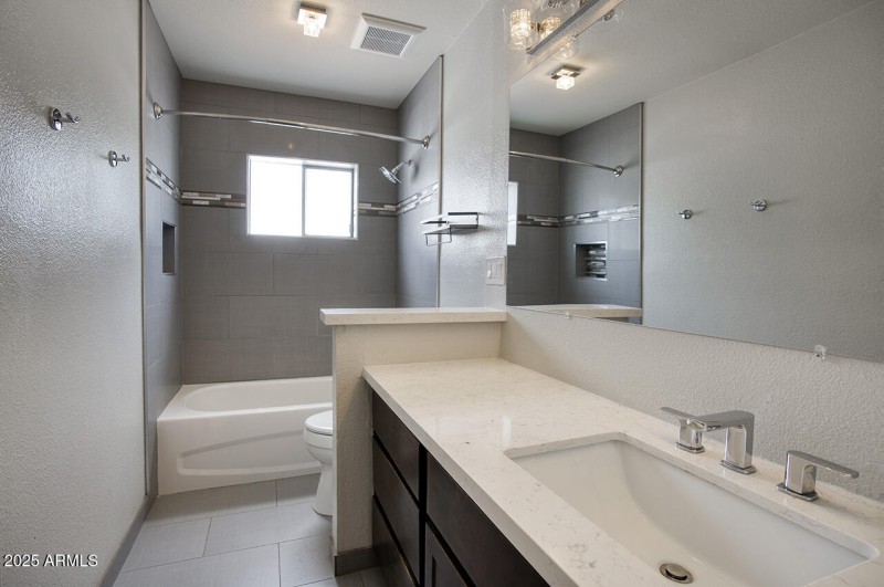 Secondary Bath