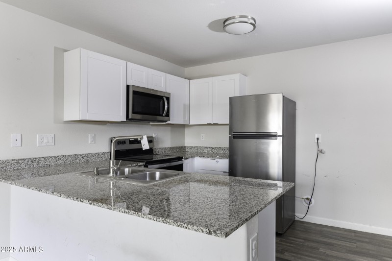 Kitchen 3