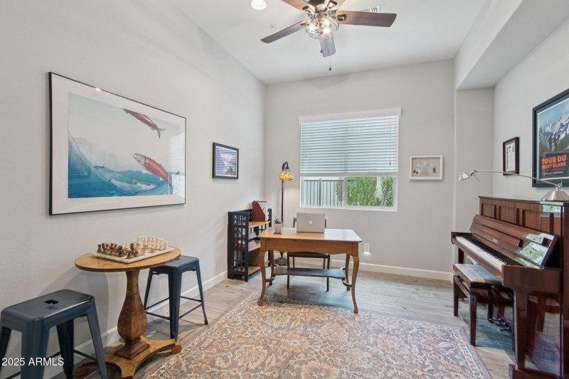 26-web-or-mls-W Montansoro Ln-S2708-024