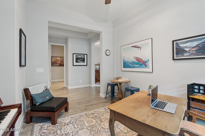 27-web-or-mls-W Montansoro Ln-S2708-025