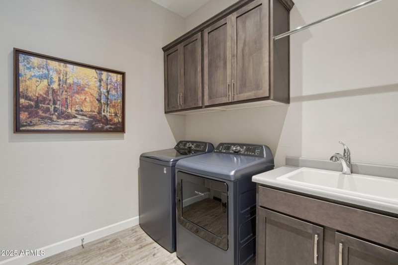 28-web-or-mls-W Montansoro Ln-S2708-026