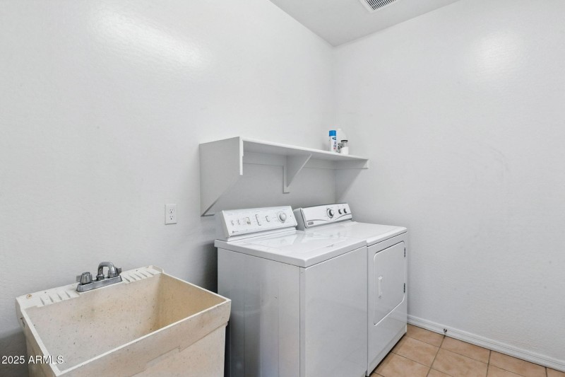 Inside Launry